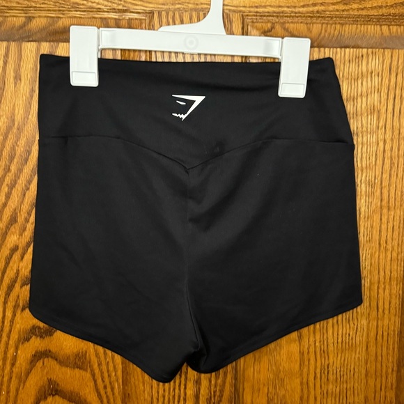 Black Gymshark Training Short Length Shorts - Picture 4 of 4